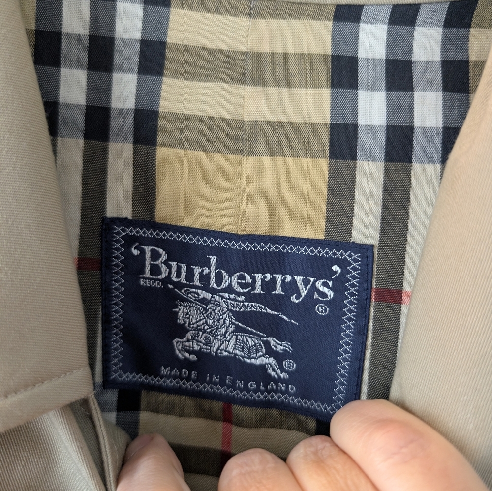 Burberry Vintage Classic Tan Men's Trench Coat Size 52 Long In VGUC - Picture 6 of 13